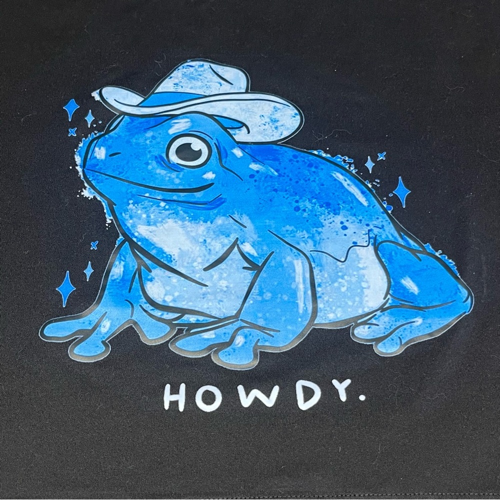 Women's Gentle Cowboy Frog Crop Top - Size Large - Picture 9 of 13